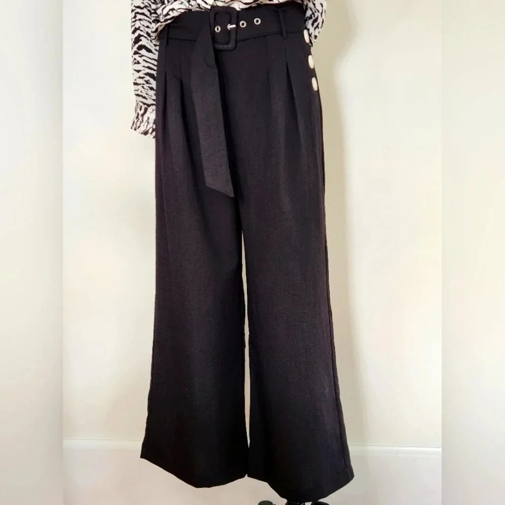 NWT || J.O.A. || wide legged trousers
